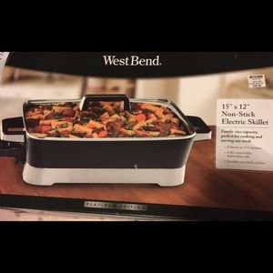 Westbend Non-stick Electric Skillet, Brand new